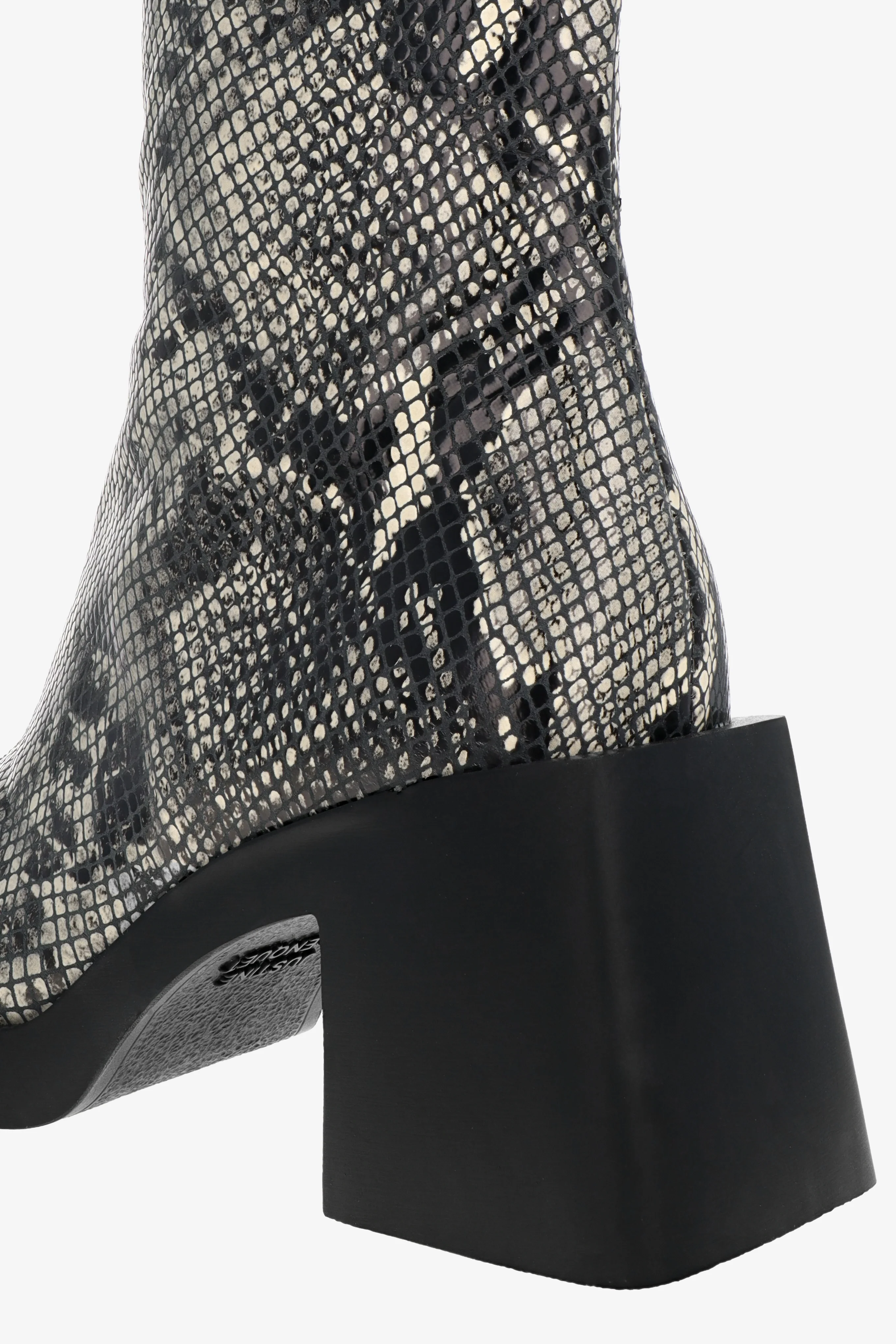 Milla python boots - Image 3