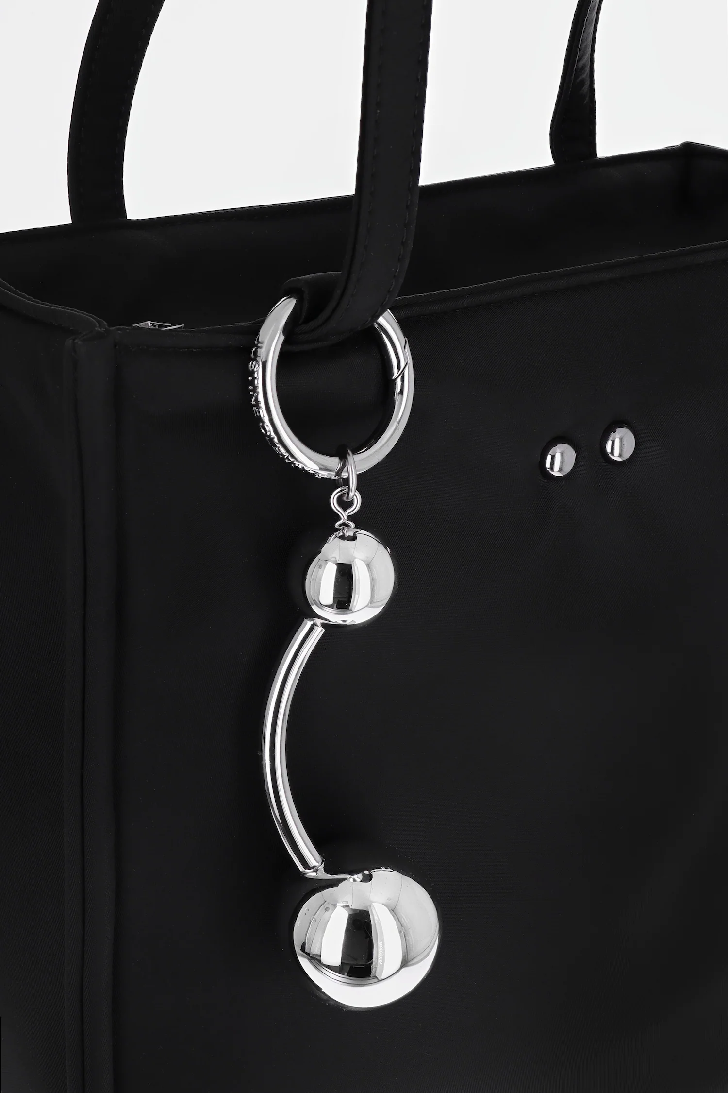 Uma Black Nylon Bag + Connie keychain - Image 4